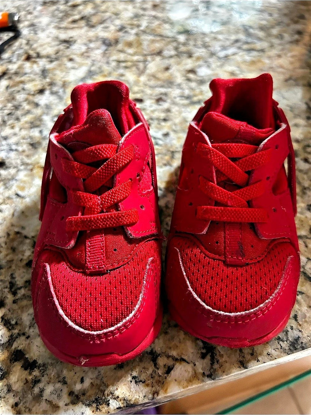 Nike Air Huarache Run TD (Triple Red) ) Red Sneakers Baby 6c